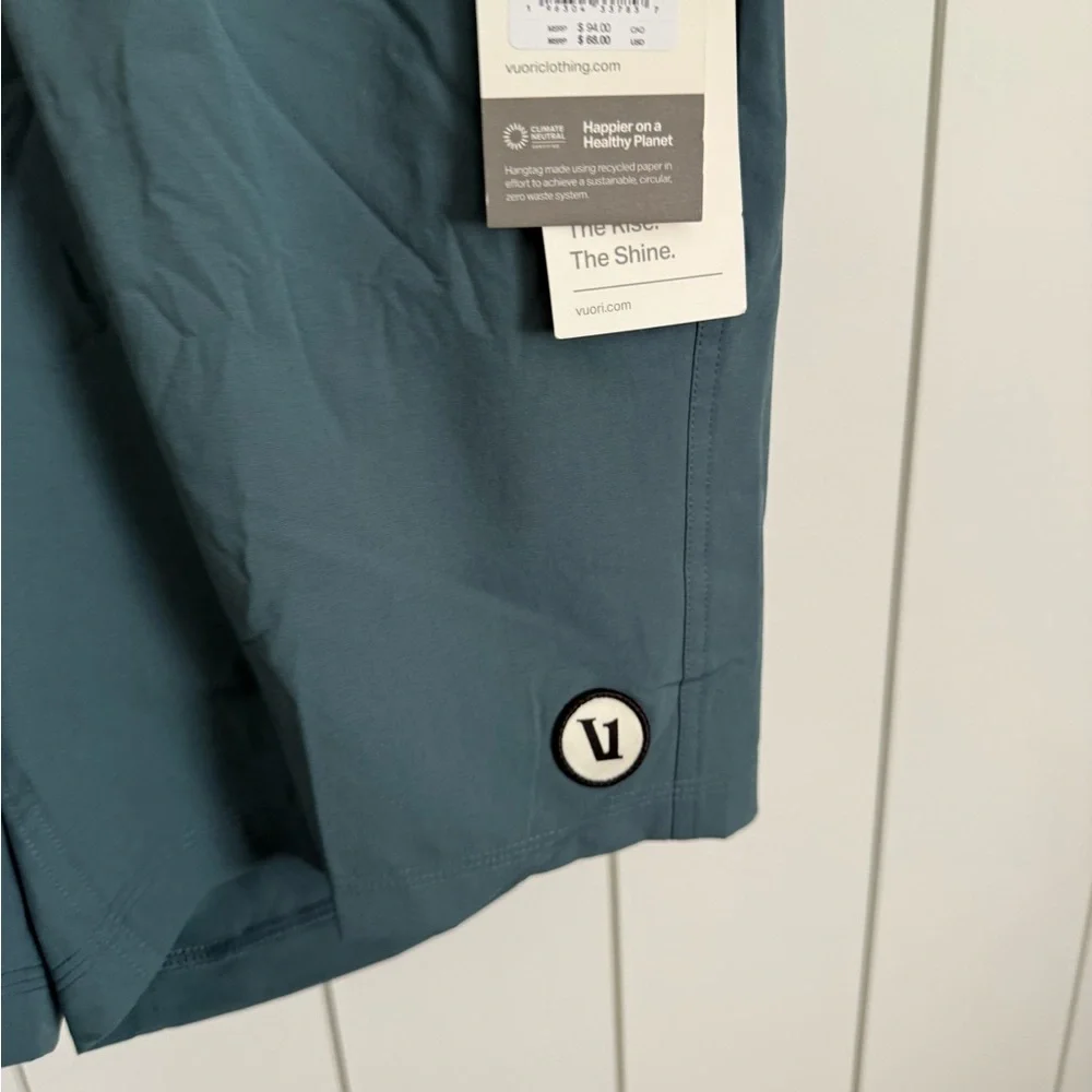 New Vuori Kore Lined Blue Athletic Shorts Medium - Picture 5 of 8